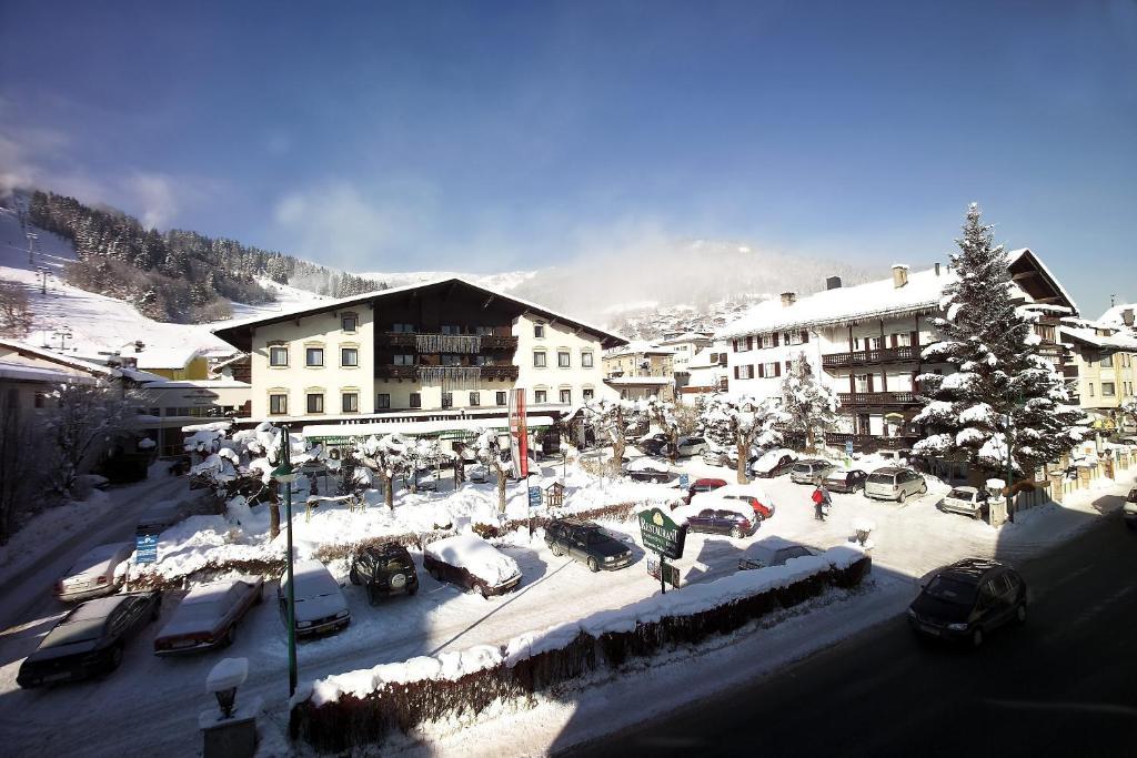 Alpenparks Hotel & Apartment Central Zell Am See Eksteriør bilde